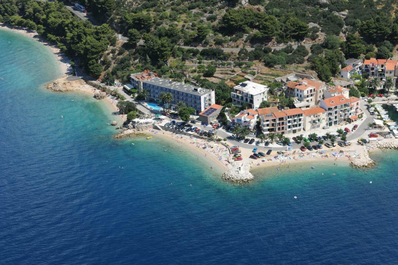 Villa Nede Подгора Екстериор снимка
